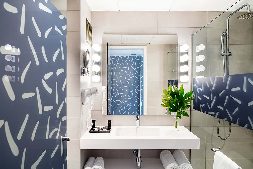 AQUA Hotel Onabrava & Spa ****S ONA 12 design premium bathroom
