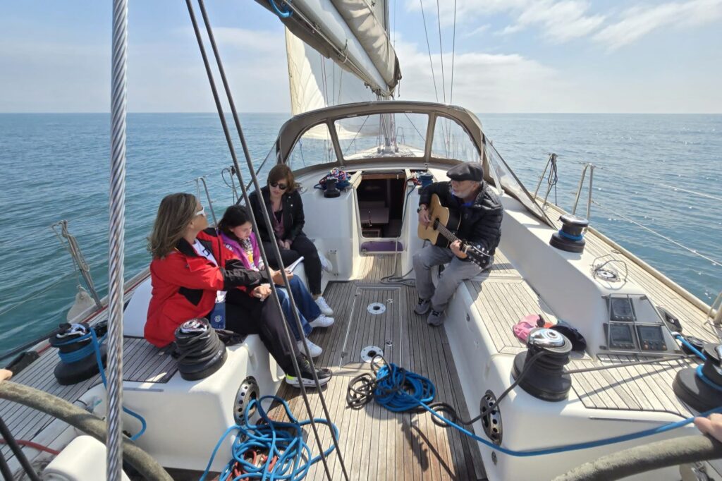 Costabella Sailing Events: navegar per connectar, inspirar i transformar equips 68a9e040 cab4 4a5d 87fb 2d6e4f90b796 1